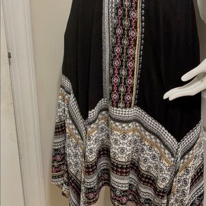 Beautiful and very unique skirt very soft and comfy with elastic waist